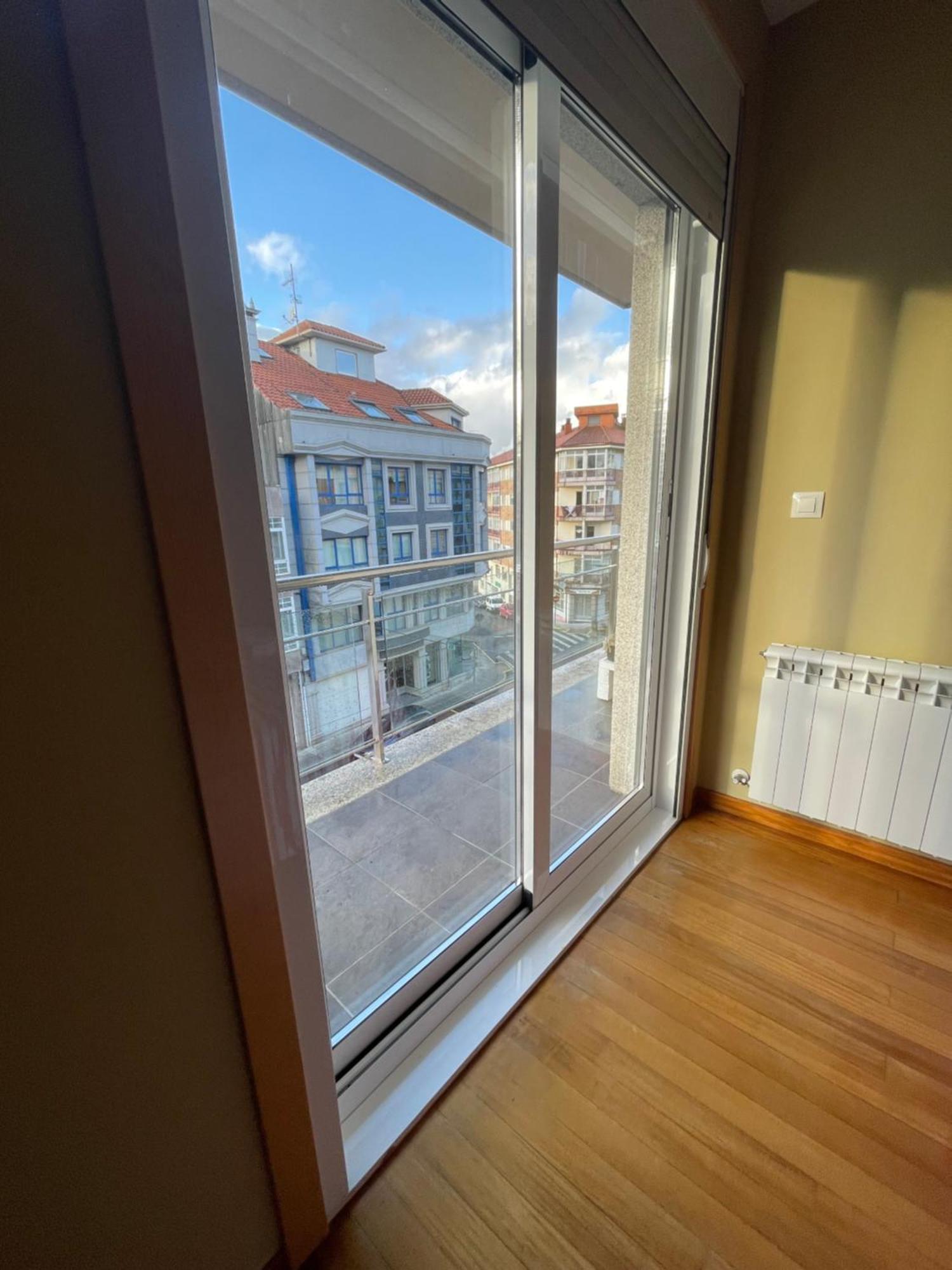 Apartamento Luminoso Y Acogedor Lalín Exterior photo